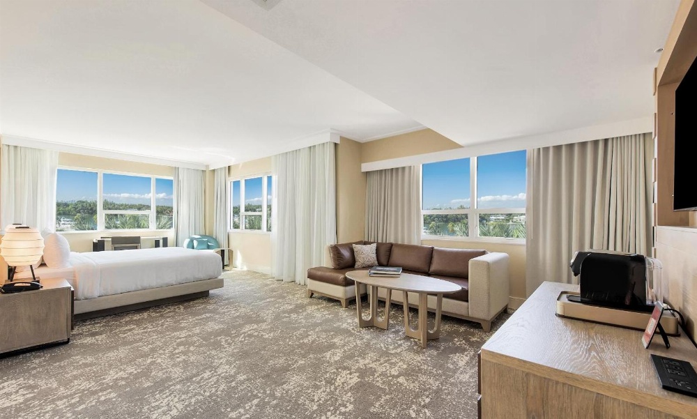 Eden Roc Miami Beach Main image